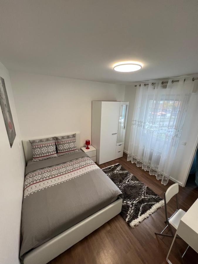 2 Pieces Proche Du Centre Paris 15 Min Appartement Rosny-sous-Bois Buitenkant foto