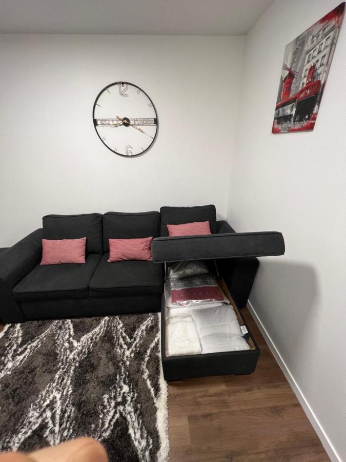 2 Pieces Proche Du Centre Paris 15 Min Appartement Rosny-sous-Bois Buitenkant foto